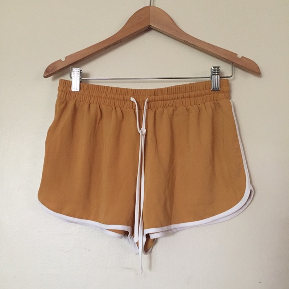 Forever 21 shorts - Picture 2 of 6